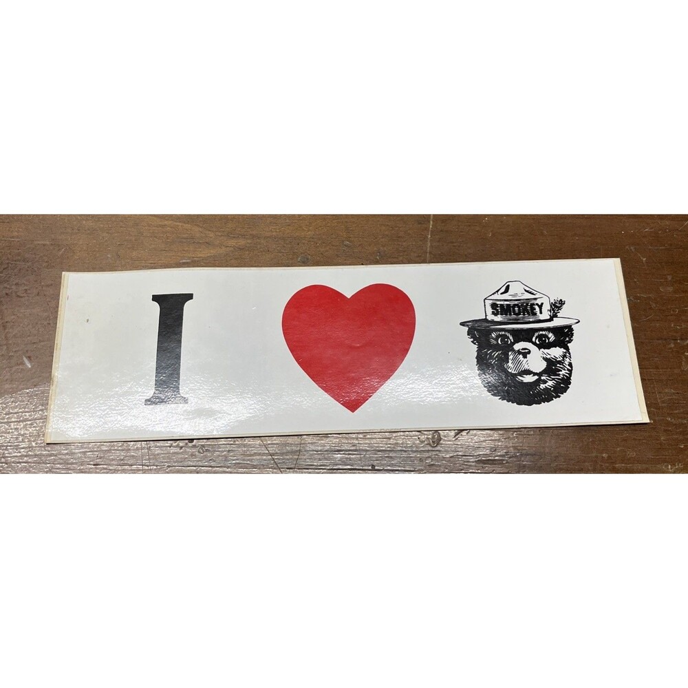 Vintage Unused Bumper Sticker: I LOVE SMOKEY the bear